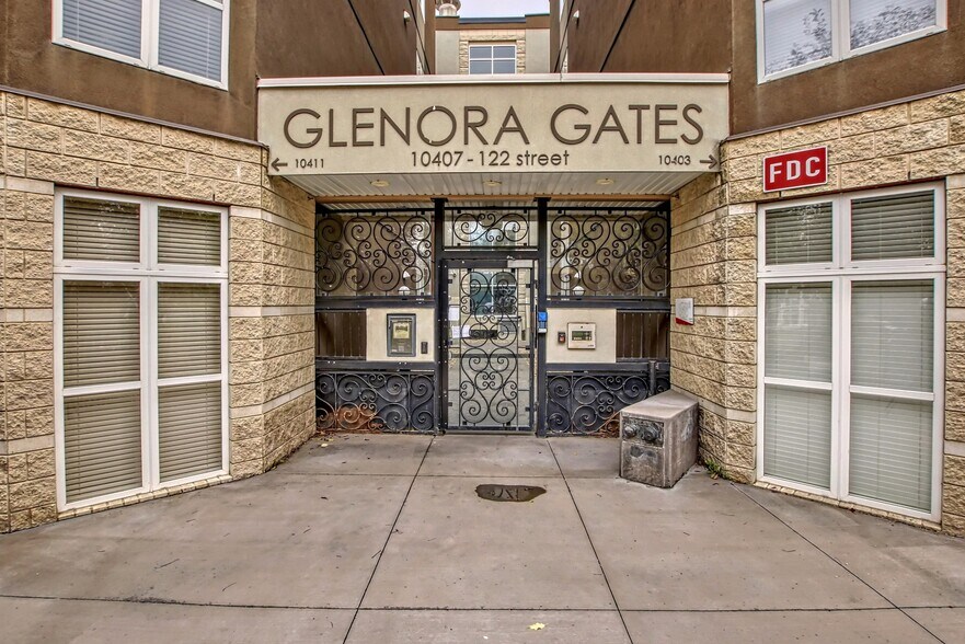 More Photos Of 10403 122 St, Edmonton Office For Sale