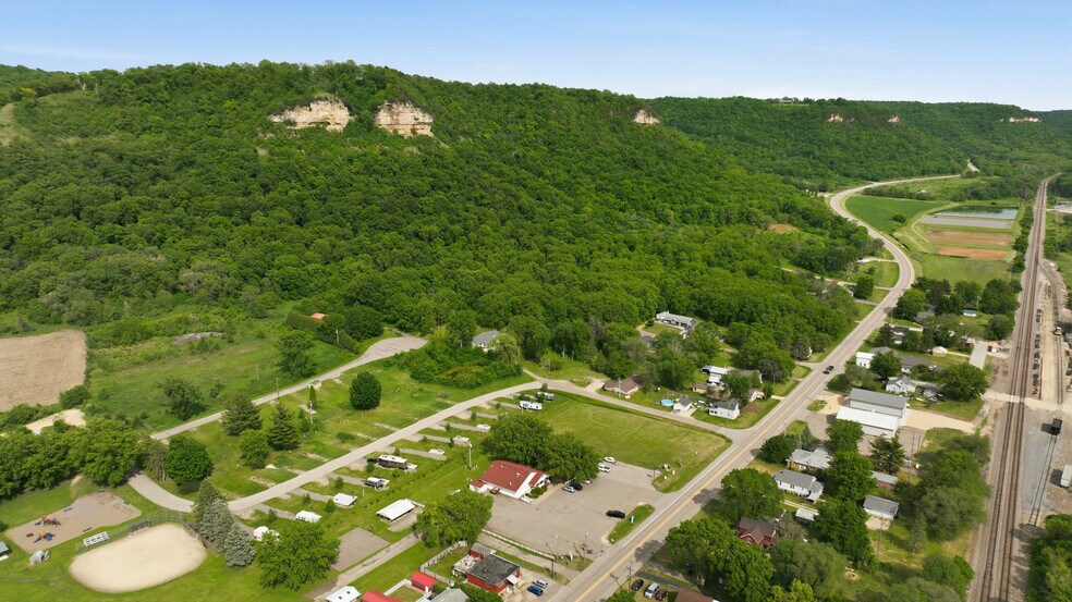 More Photos Of S286 WI-35, Nelson Restaurant For Sale