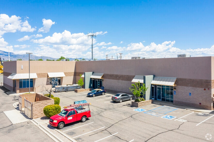 More Photos Of 2420 Comanche Rd NE, Albuquerque Unknown For Lease