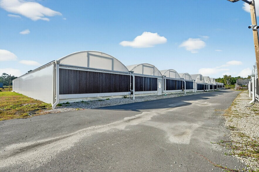 More Photos Of 122 Hughes Rd, New Smyrna Beach Specialty For Sale