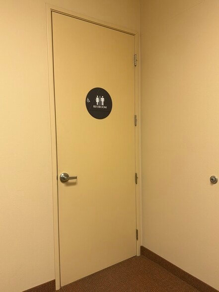 More Photos Of 45090 Golf Center Pky, Indio Warehouse For Sale