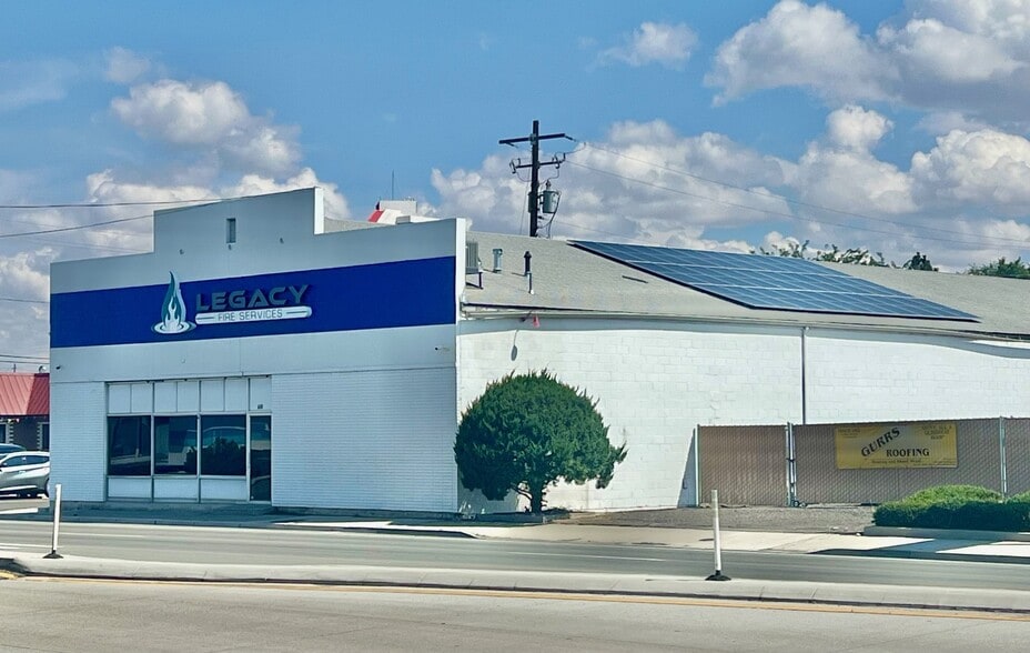 More Photos Of 600 S Rock Blvd, Sparks Warehouse For Sale