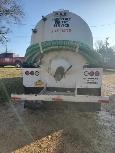 More Photos Of 1446 N Bolton Rd, Freeport Specialty For Sale