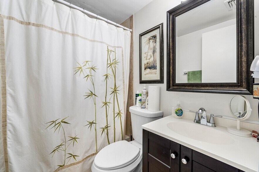 More Photos Of 628 Southwind Cir, North Palm Beach Apartments For Sale