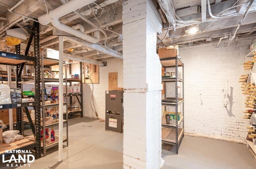 More Photos Of 4 S 1st St, Denton Specialty For Sale