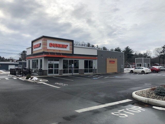 More Photos Of 212 Southampton Rd, Westfield Freestanding For Lease