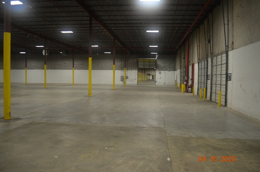 More Photos Of 8500 Market St, Houston Unknown For Lease