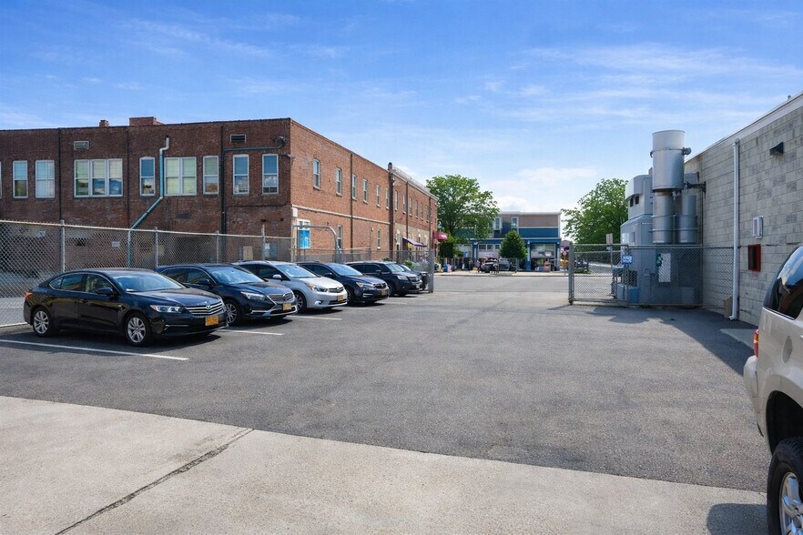 More Photos Of 30-34 New St, Nyack Storefront Retail Office For Sale