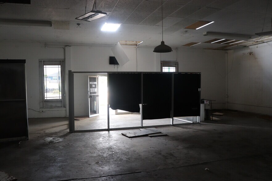 More Photos Of 701 N Closner Blvd, Edinburg General Retail For Lease