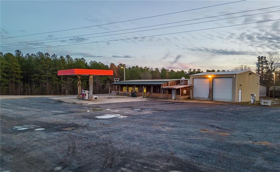 More Photos Of 28 Indian Hwy 144, Broken Bow Truck Stop For Sale