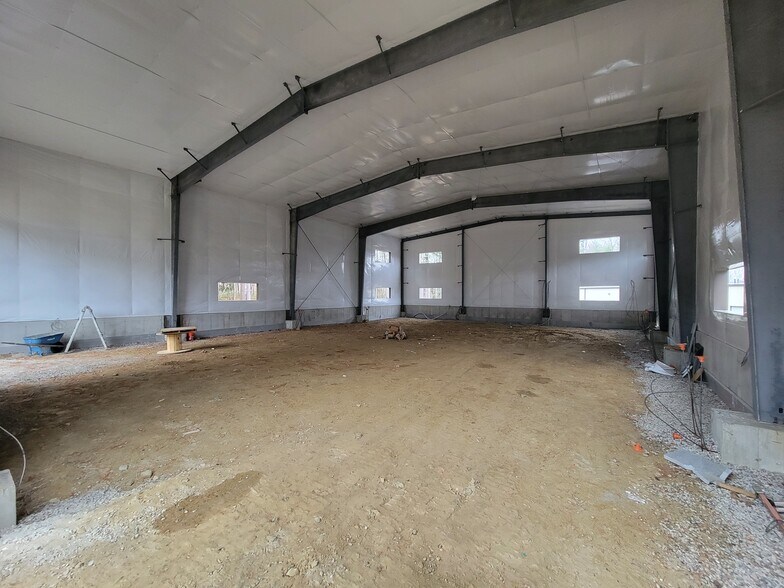 More Photos Of 50 Old Tyng Rd, Tyngsborough Warehouse For Sale