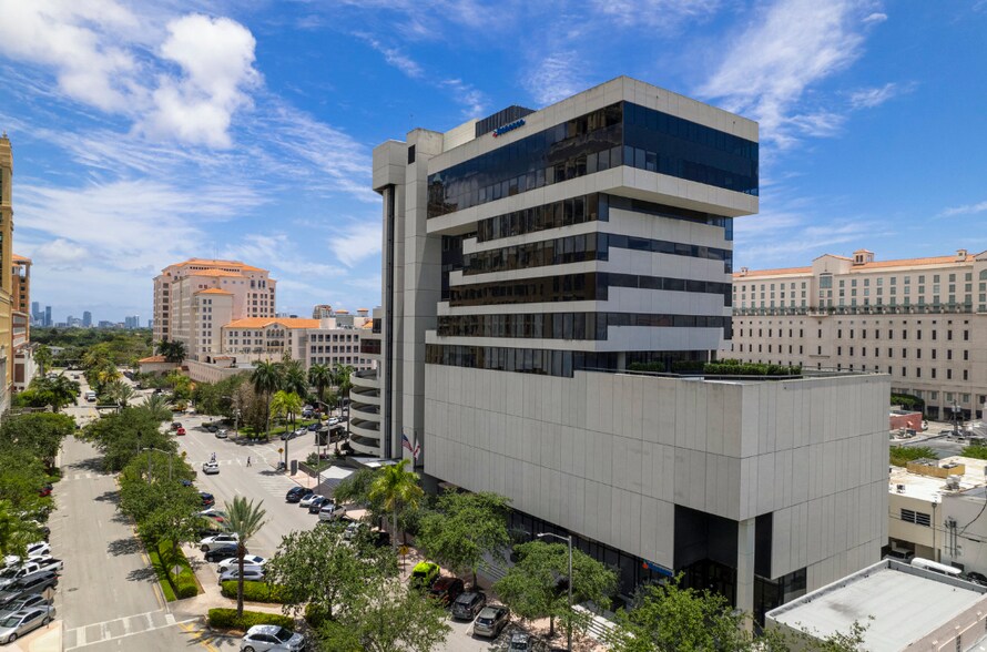 More Photos Of 150 Alhambra Cir, Coral Gables Office For Lease