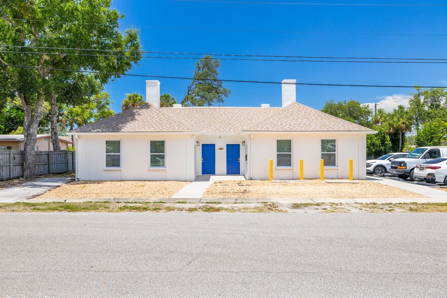 More Photos Of 12800 Indian Rocks Rd, Largo Office Residential For Lease