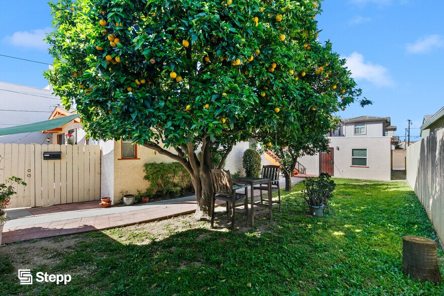 More Photos Of 1817 Stanley Ave, Signal Hill Apartments For Sale
