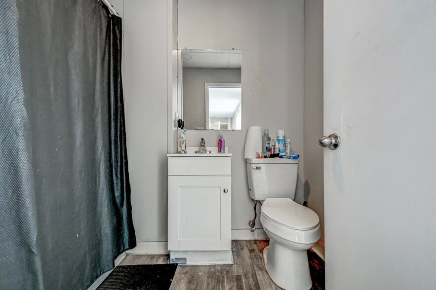 More Photos Of 310-312E Lackawanna Ave, Olyphant Apartments For Sale