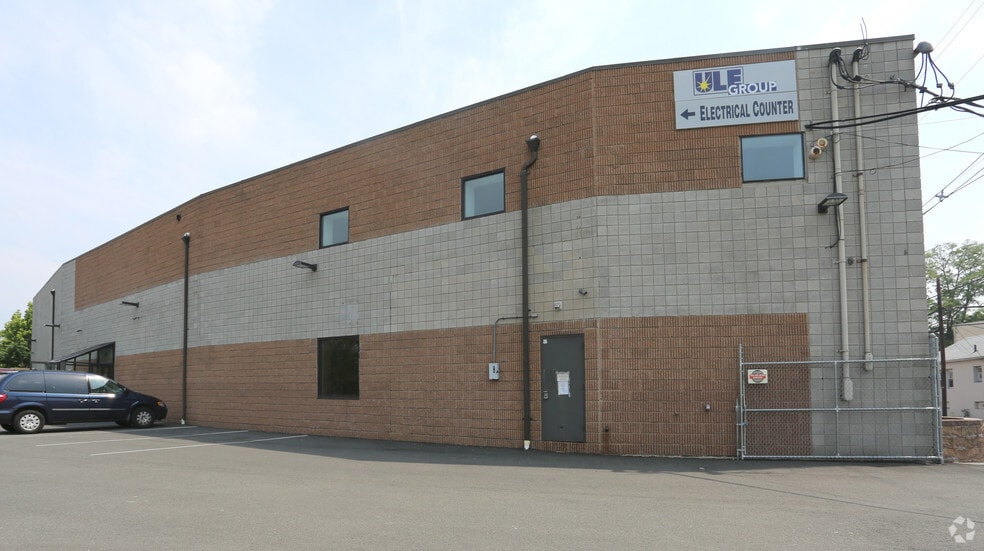 Primary Photo Of 35 Green St, Hackensack Warehouse For Lease