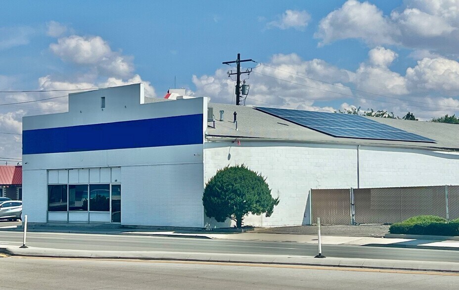 More Photos Of 600 S Rock Blvd, Sparks Warehouse For Sale