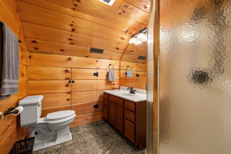 More Photos Of 2374 Murphy Fork Rd, Hazel Green Lodge Meeting Hall For Sale