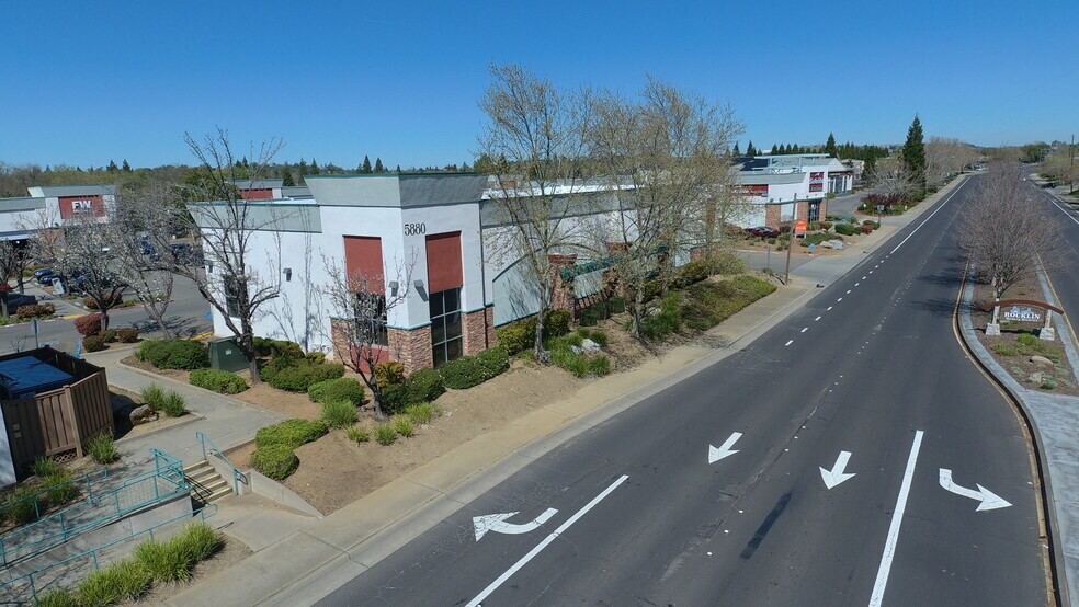 More Photos Of 5880 Pacific St, Rocklin Auto Repair For Sale