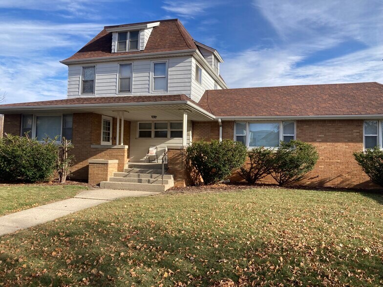 More Photos Of 1642 S 65th St, West Allis Religious Facility For Sale