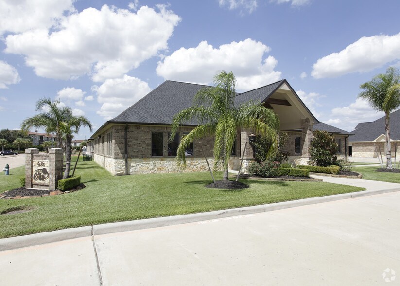 435 Mason Park Blvd, Katy, TX 77450 Loft Creative Space For Sale