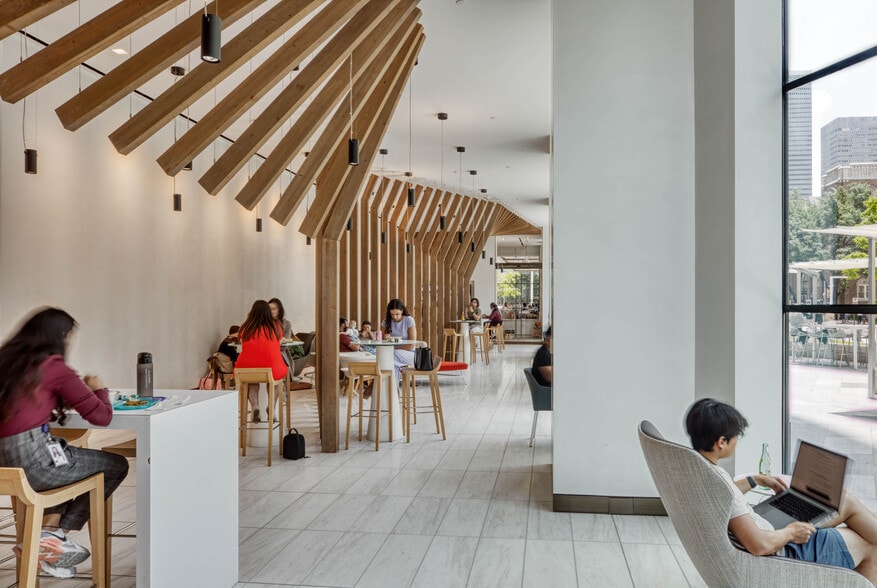 More Photos Of 2001 Ross Ave, Dallas Office For Lease