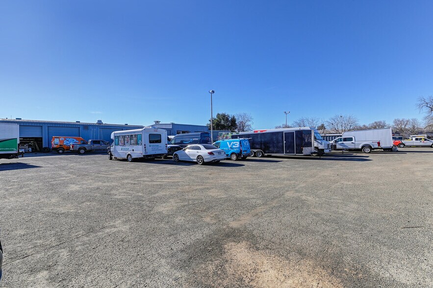 More Photos Of 1441 Richards Blvd, Sacramento Service For Lease