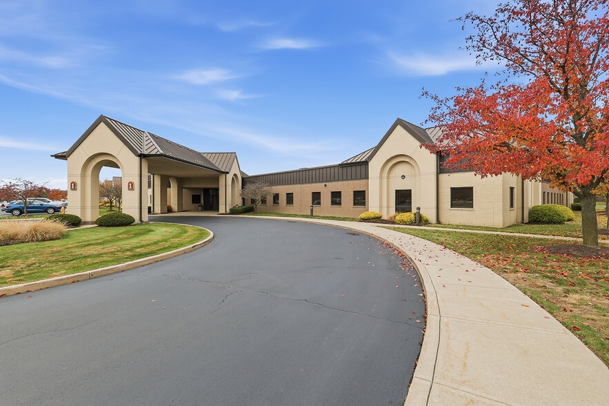 More Photos Of 7640 Sylvania Ave, Sylvania Medical For Lease