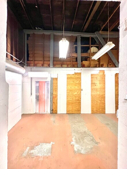 More Photos Of 80-88 Holmes Street, Belleville Warehouse For Sale