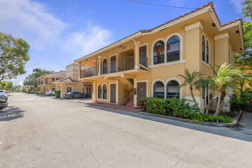 More Photos Of 6971 N Federal Hwy, Boca Raton Medical For Lease