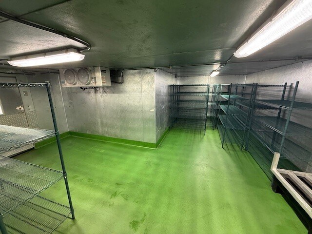 More Photos Of 3770 Piedmont Ave, Oakland Restaurant For Lease