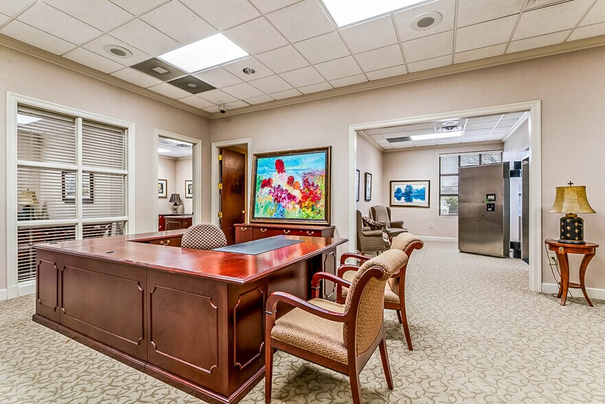 More Photos Of 865 Ga-20/81 Hwy, McDonough Bank For Sale