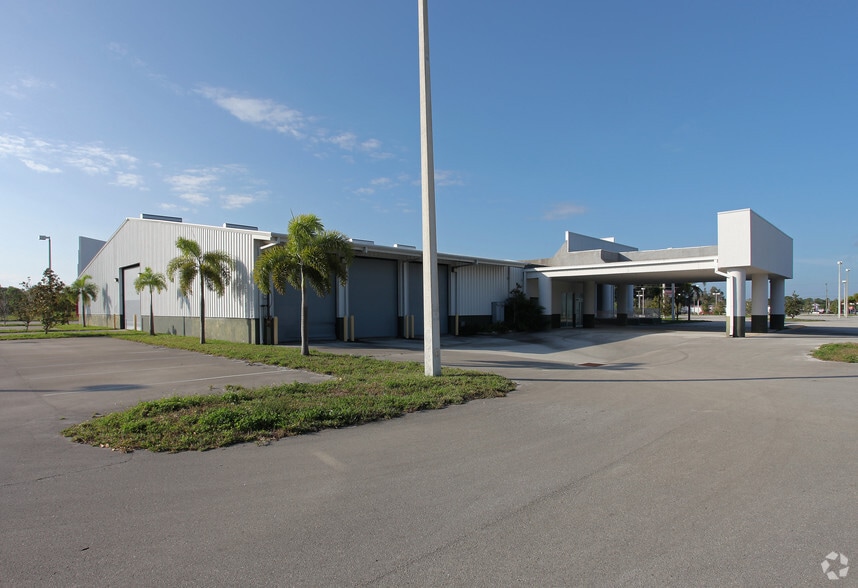 More Photos Of 3410 S Us Highway 1, Fort Pierce Auto Dealership For Sale