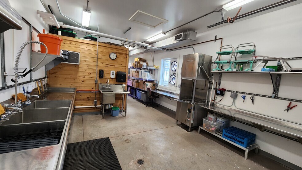 More Photos Of 120 Mensing Dr, Silver Bay Service For Sale