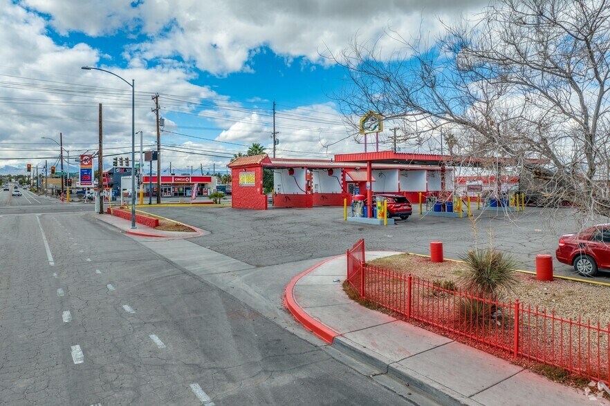 More Photos Of 1402 N Eastern Ave, Las Vegas Carwash For Sale