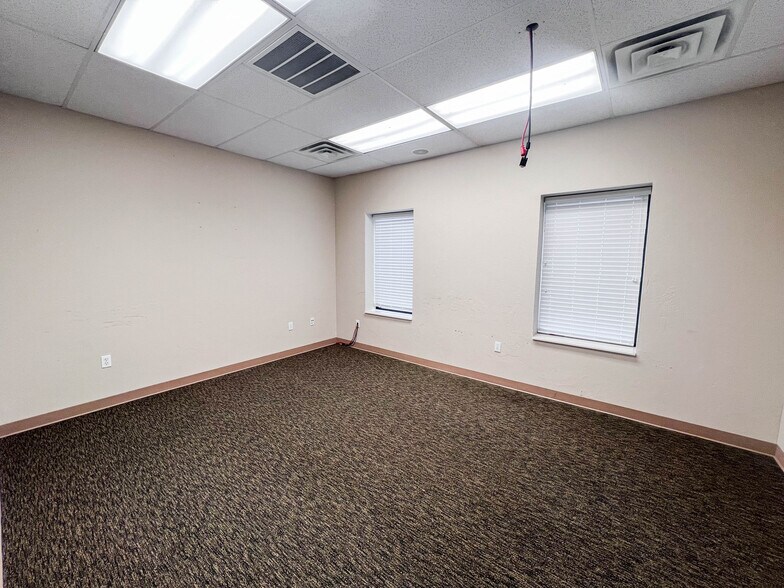 More Photos Of 2820 Global Pky, Midwest City Industrial For Sale