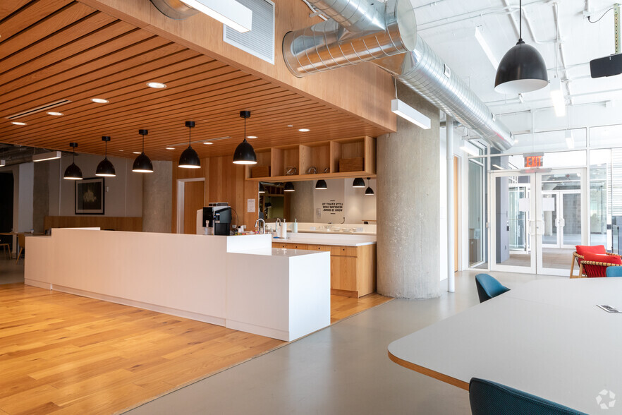 More Photos Of 175 Pearl St, Brooklyn Office For Lease