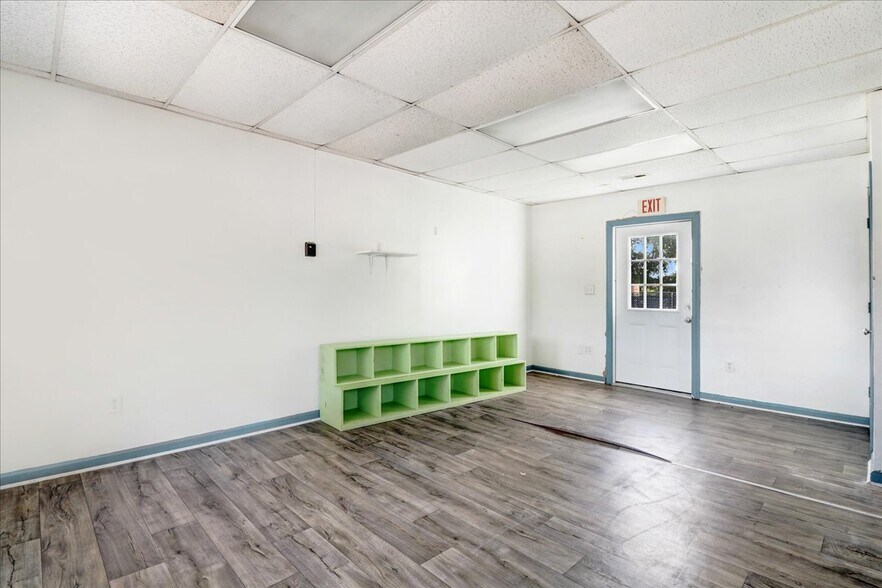 More Photos Of 651 N Brightleaf Blvd, Smithfield Daycare Center For Sale