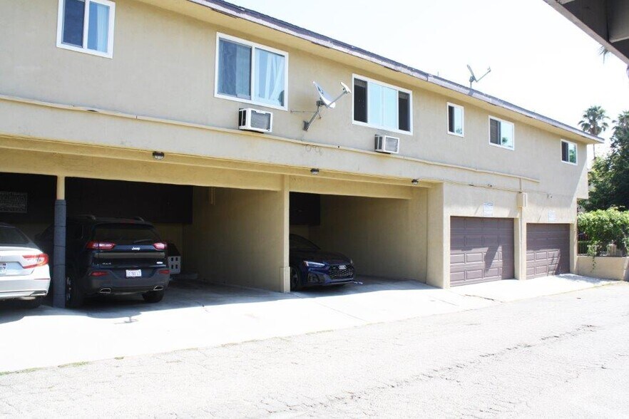 More Photos Of 13506 Rye St, Sherman Oaks Apartments For Sale