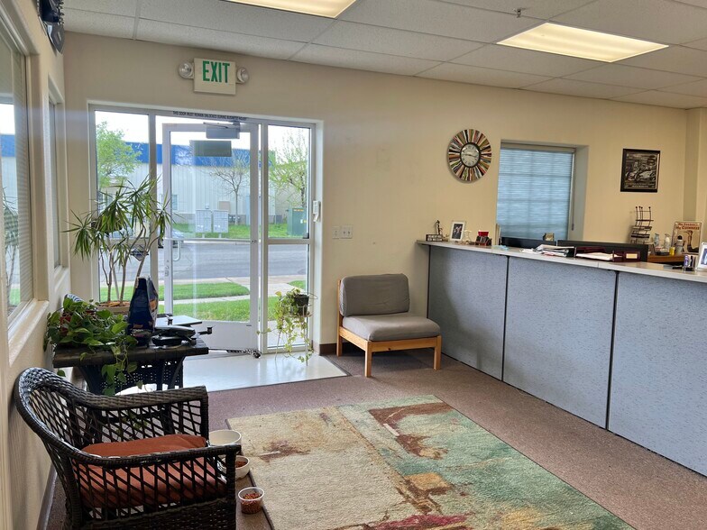 More Photos Of 2482 Progress Dr, Redding Manufacturing For Sale