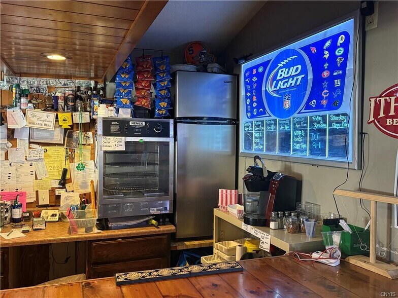 More Photos Of 10825 Taberg Florence Rd, Camden Bar For Sale