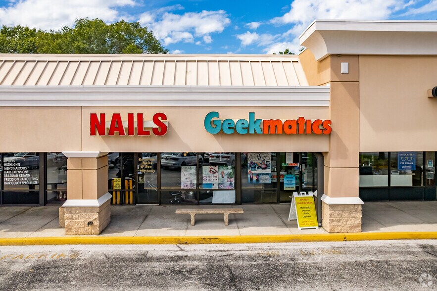 More Photos Of 35104 US Highway 19 N, Palm Harbor Unknown For Lease