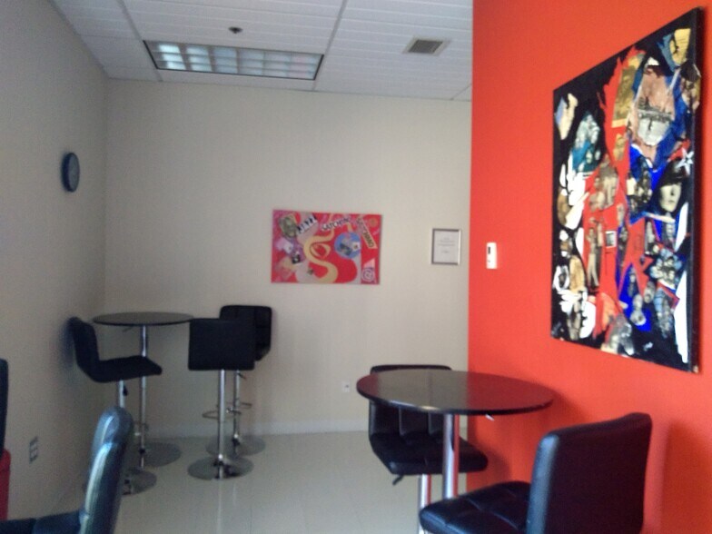 More Photos Of 114 Pleasant St, Southbridge Manufacturing For Sale