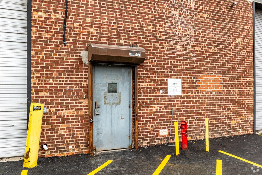 More Photos Of 150 S Main St, Wood-Ridge Manufacturing For Lease