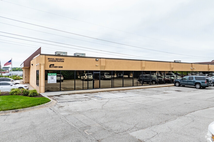 More Photos Of 622 N 108th Ct, Omaha Unknown For Lease