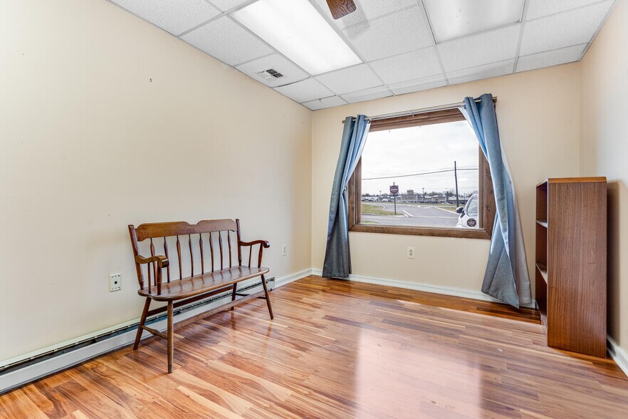 More Photos Of 1 Old Highway 28, White House Station Storefront Retail Office For Lease