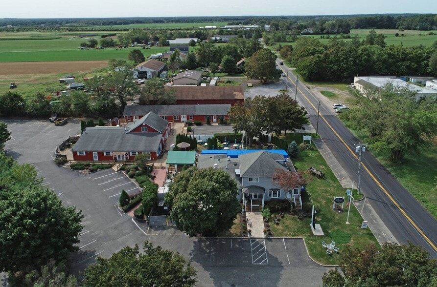 More Photos Of 3225 Sound Ave, Riverhead Storefront Retail Office For Sale