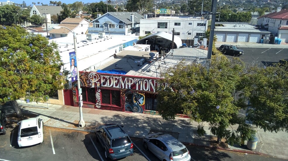 More Photos Of 1434-1444 Garnet Ave, San Diego Storefront For Sale