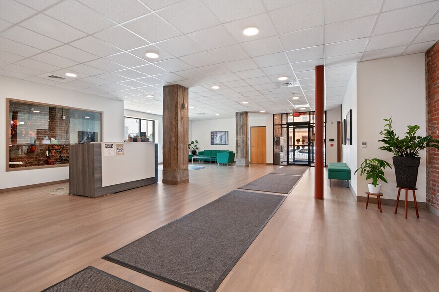 More Photos Of 900 Sarah St, Pittsburgh Coworking Space