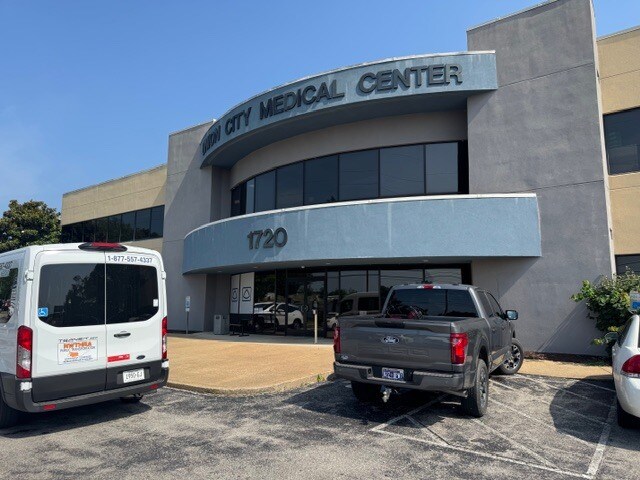 More Photos Of 1720 E Reelfoot Ave, Union City Office For Lease